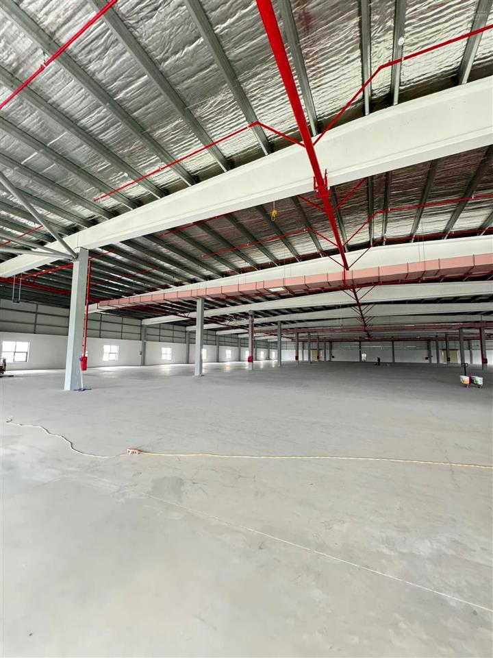 Cho thuê kho xưởng tại kcn quang minh mới 100%, pccc, vat