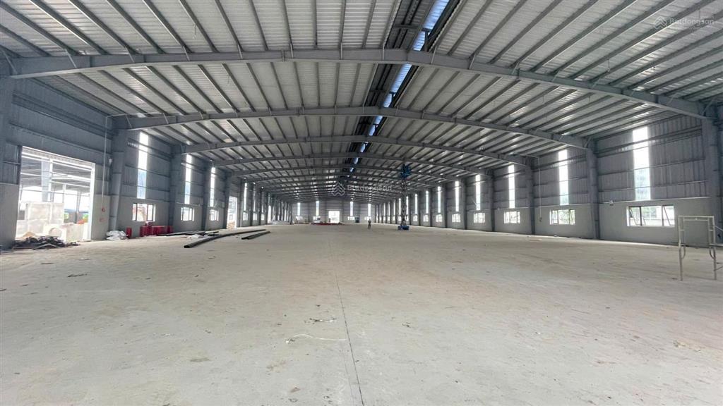 2000m2 kho xưởng cho thuê tại kỳ sơn, hòa bình