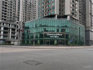 Cđt cần cho thuê gấp mặt bằng chân đế 1000m2 tòa the legend, mặt tiền cực rộng vị trí đắc địa