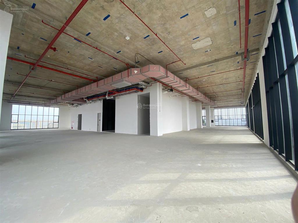 Cho thuê mb thương 400m2 tại mặt phố lê văn lương, vị trí đẹp mt rộng  ngay 0983 219 ***