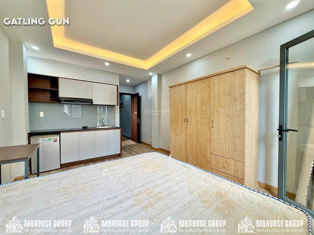 Căn hộ bancony hẻm an ninh gần bv từ dũ, công viên 23 tháng 9, phố bùi viện q1