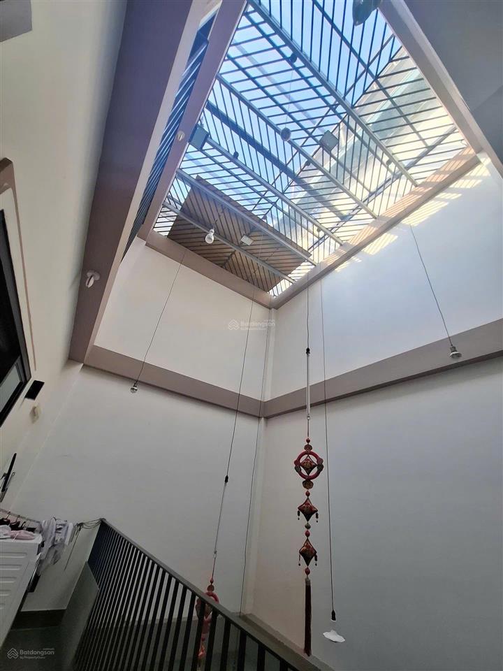 Bán nhà ở tại an dương vương, giá nhỉnh hơn 15 tỷ, diện tích gần 110m2, hot!