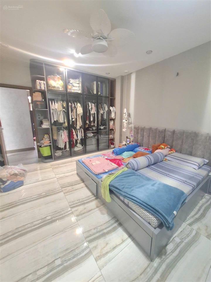 Bán nhà ở tại an dương vương, giá nhỉnh hơn 15 tỷ, diện tích gần 110m2, hot!