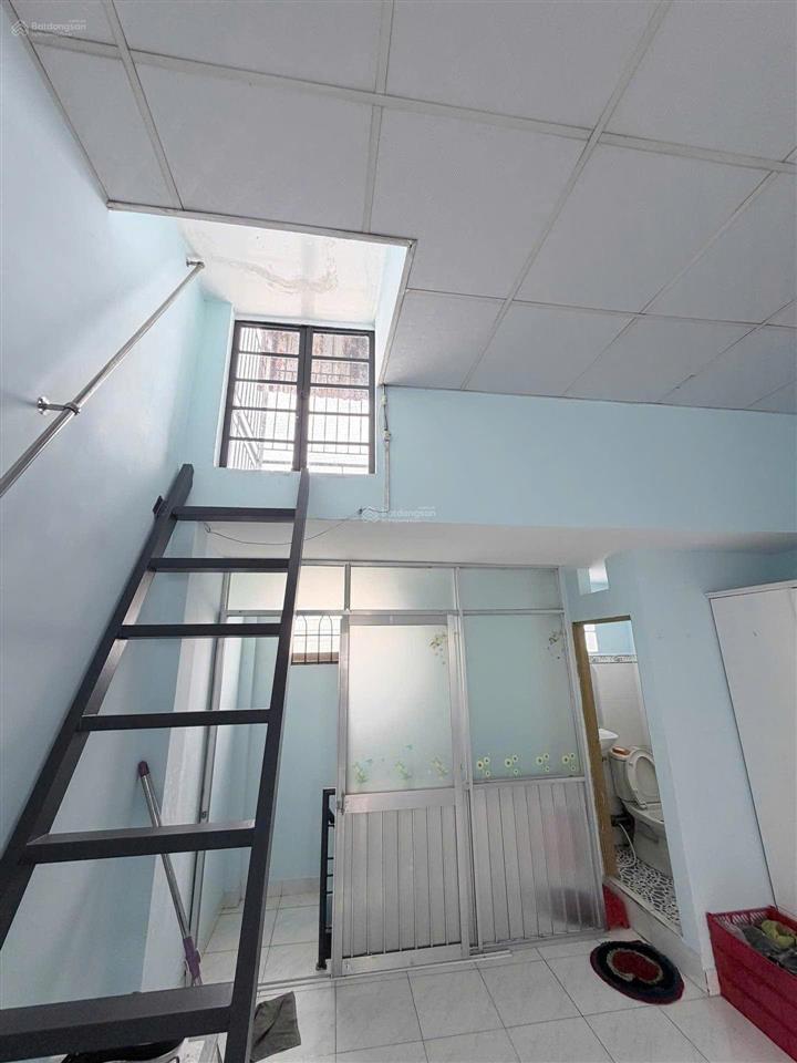 Bán nhà giá nhỉnh hơn 2 tỷ, diện tích 30m2 tại đường số 9, p bình hưng hòa, q. bình tân, tp.hcm