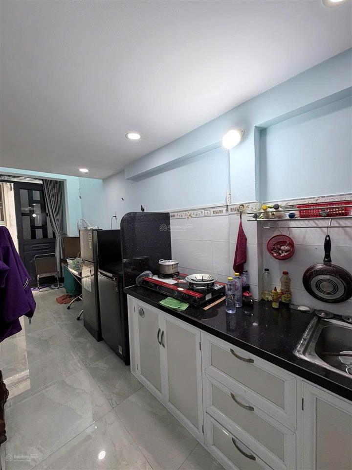 Bán nhà giá nhỉnh hơn 2 tỷ, diện tích 30m2 tại đường số 9, p bình hưng hòa, q. bình tân, tp.hcm