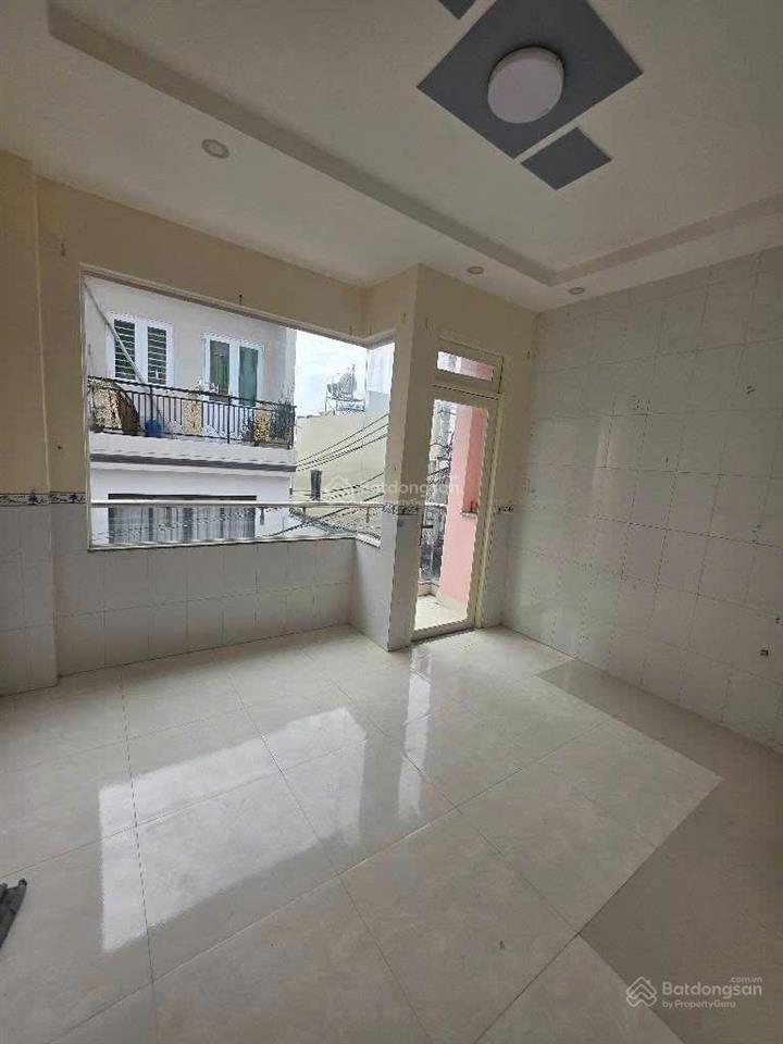 Bán nhà ở tại bùi tư toàn, giá nhỉnh xíu 4 tỷ, diện tích thật 40m2, siêu hot chỉ với giá này