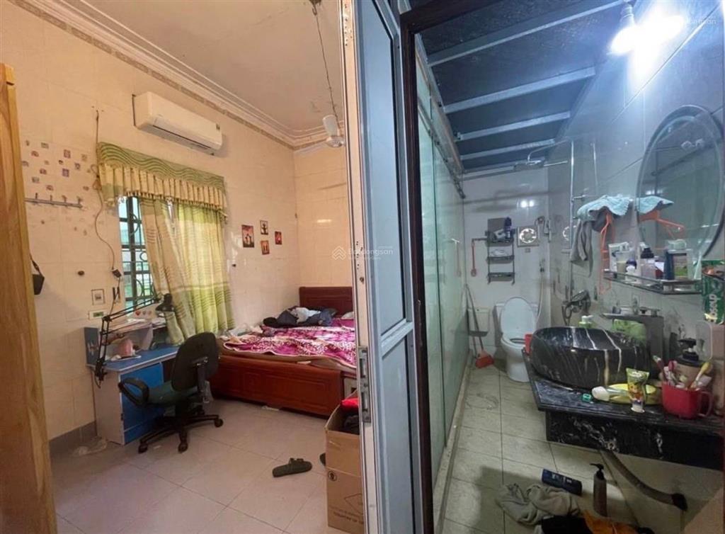 Bán nhà mặt phố bắc ninh vị trí đẹp thuận tiện giao thông. giá 4 tỷ 100mét vuông