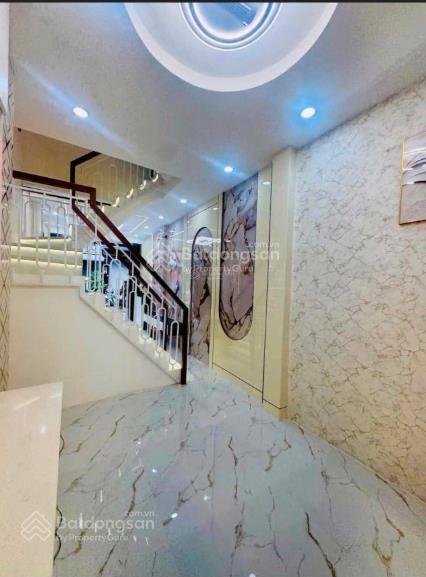 Nhà cậu tôi gửi bán, 2tỷ840tr có sổ hồng riêng,ở đ.số 1a,x.bình hưng,tphcm. cách bến xe q8 5p đi xe