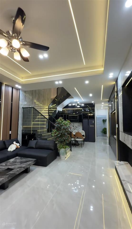 1 tỷ 530 bán gấp nhà 1 trệt 2 lầu ngay đường hưng nhơn hẻm 6m shr 3pn 3wc
