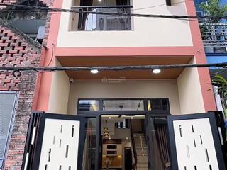 1 tỷ 520 shr nhà 1 trệt 2 lầu trương đình hội q8 3pn 3wc, sân thượng rộng