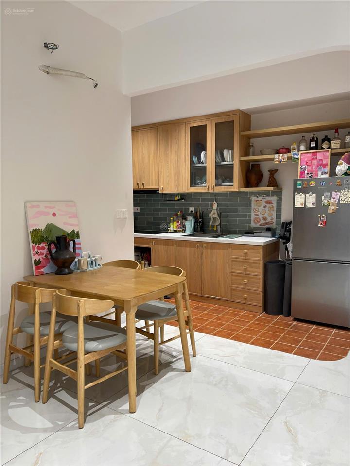 Cho thuê căn hộ 2pn2wc  15,5 triệu/tháng  full nt  celesta rise