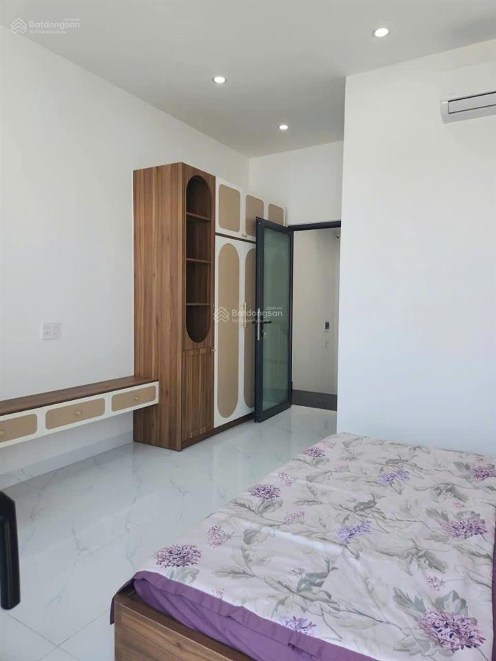 Bán nhà đẹp 3 tầng, kiệt ô tô 192/tô hiệu , p. hòa minh. kiệt thông tứ hướng.