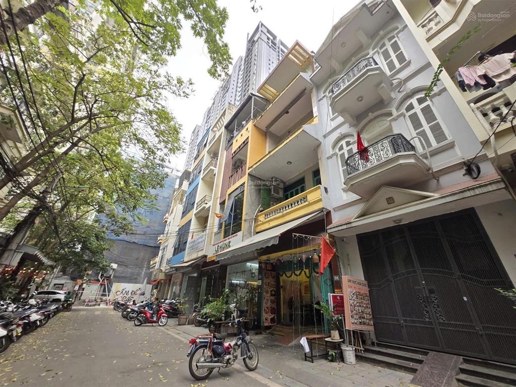 Chính chủ cần bán gấp nhà 5 tầng thang máy ngõ 93 đường hoàng quốc việt đường rộng thoáng giá 32 tỷ