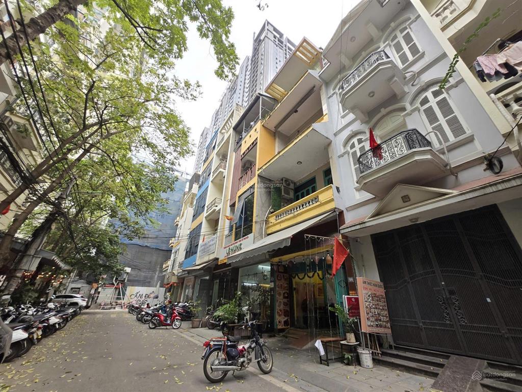 Chính chủ cần bán gấp nhà 5 tầng thang máy ngõ 93 đường hoàng quốc việt đường rộng thoáng giá 32 tỷ