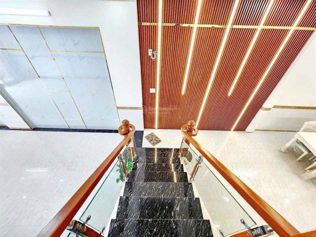 Cần bán nhà 4 pn ngay trung tâm thạnh phú gần công ty changshin, nhận nhà với 400triệu