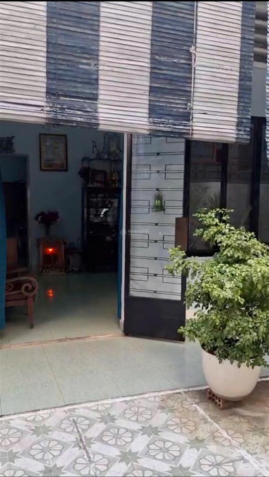 Bán nhà trần huy liệu sổ hồng, dt 6,1 x 20m. giá 26.5 tỷ. khu dân trí cao, yên tĩnh, hẻm xe hơi