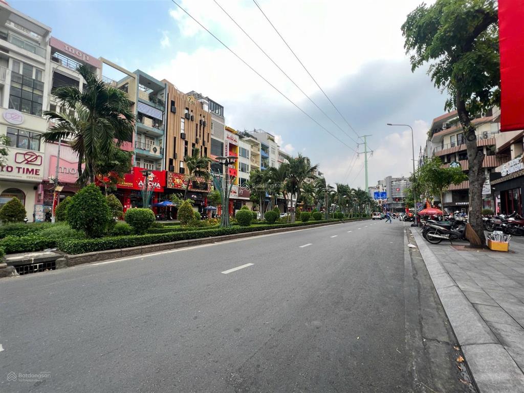 Bán nhà mặt tiền phan xích long đang có dòng tiền cho thuê ổn định 60 triệu/tháng