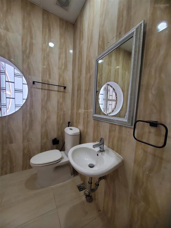 Cho thuê căn hộ full nội thất 111bis lý chính thắng, p. xuân hoà, tp. hcm