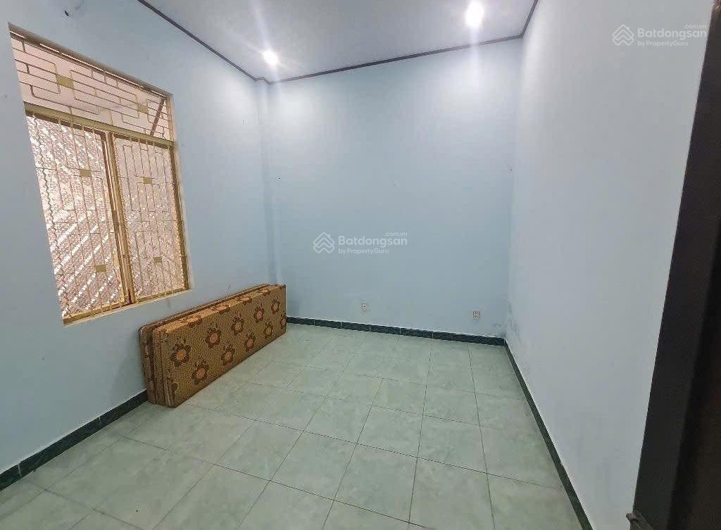 Nhà mặt phố nguyễn hữu dật  đường 10m5  trung tâm hải châu!