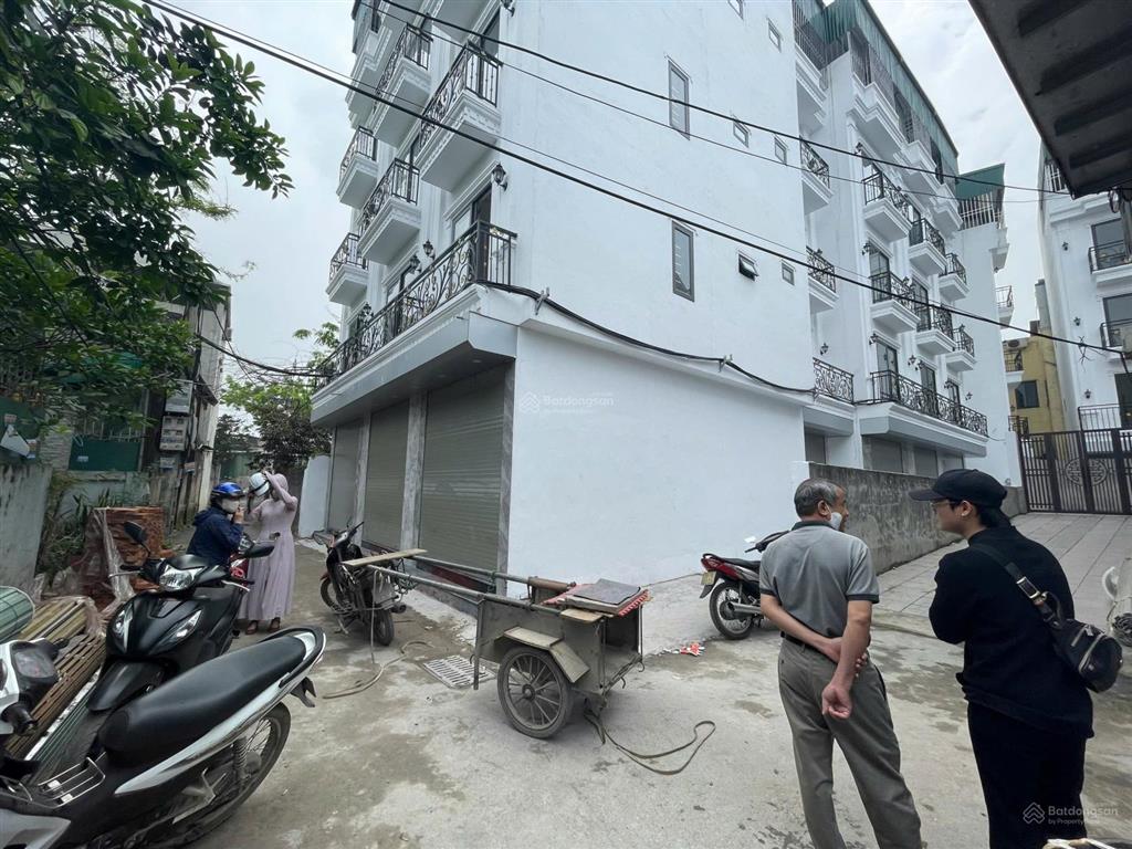 Bán nhà riêng 33m đầy đủ nội thất nhà mới xây