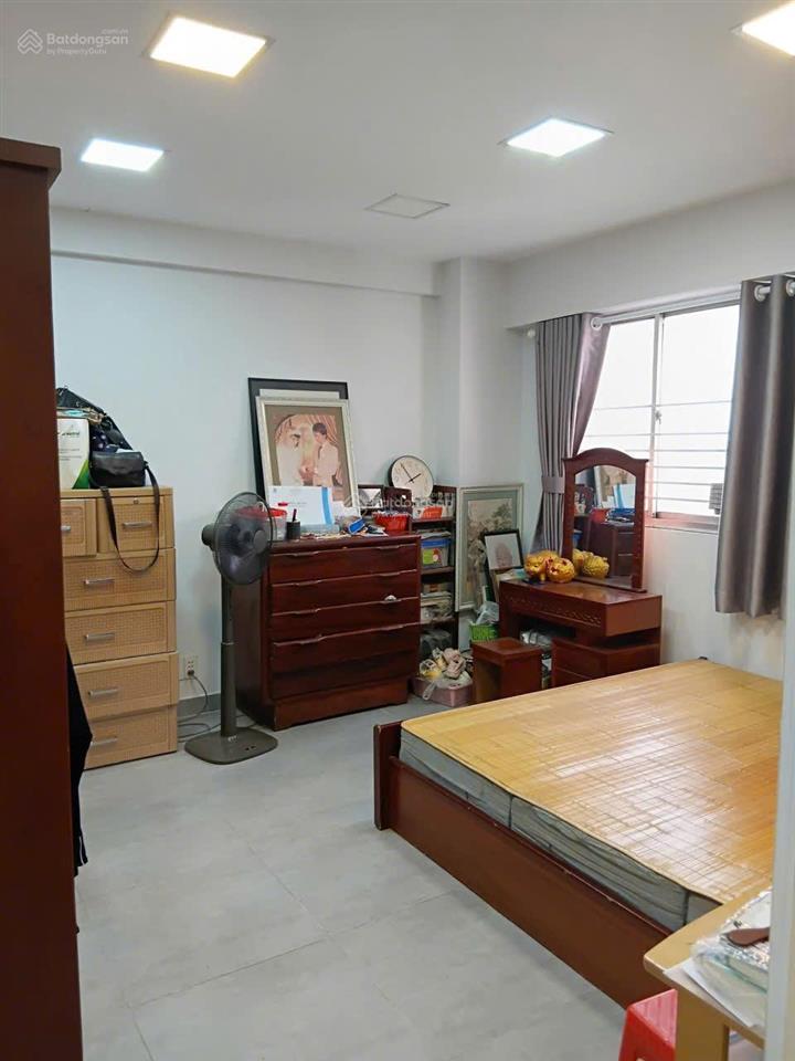 Chung cư đường 3/2, q10 85m2, máy lạnh, 2p ngủ, 12 triệu/tháng