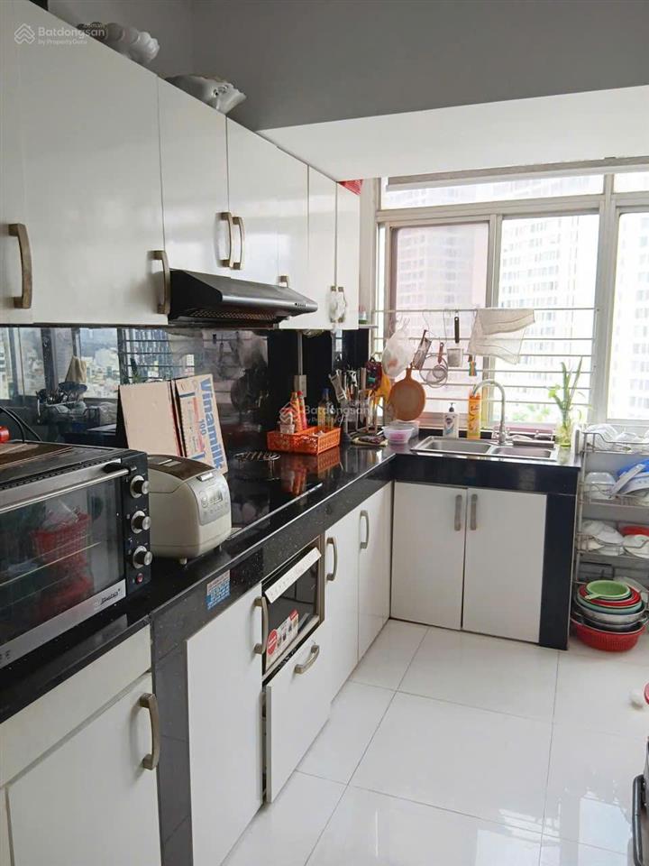 Chung cư đường 3/2, q10 85m2, máy lạnh, 2p ngủ, 12 triệu/tháng
