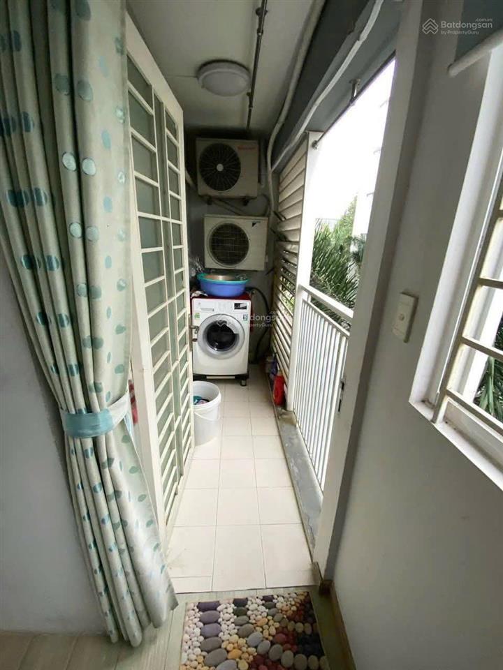 Chung cư đường 3/2, q10 85m2, máy lạnh, 2p ngủ, 12 triệu/tháng
