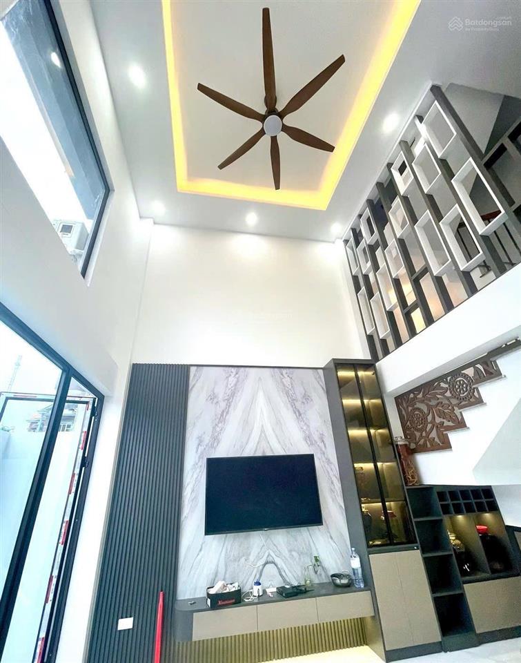 Bán nhà quang minh  gác lửng  gara oto  nhà sang nhất khu