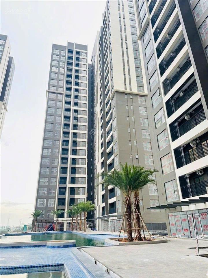 Đón sóng bàn giao với căn 2pn view nội khu giá chỉ 6,24 tỷ.  hoài châu 0939 420 ***