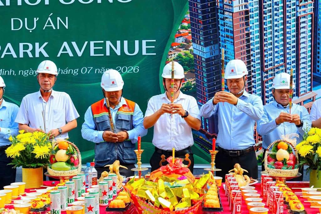 3pn tầng cao hướng đông nam, giá tốt dự án chỉ 8,99 tỷ.  0939 420 *** hoài châu
