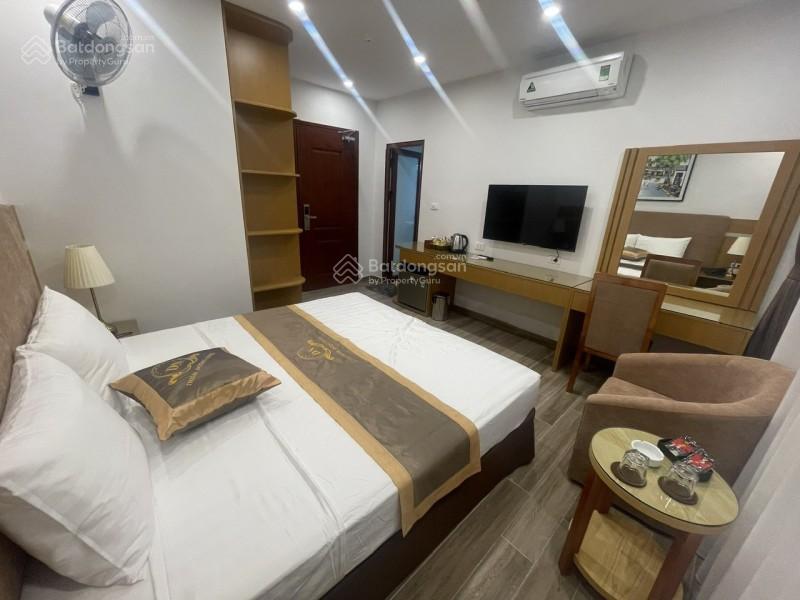 Khách sạn 8 tầng  khu đô thị man bồi hà đông  hà nội giá tốt