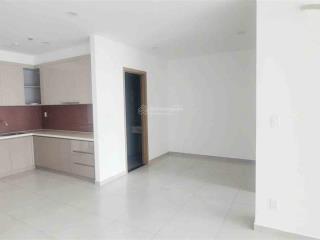Cho thuê căn hộ quận 9 đẹp 65m2 giá 5,5 triệu/th rèm, máy lạnh, máy nn, tủ kệ bếp (căn duy nhất)