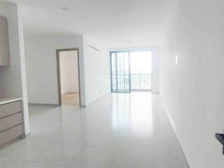 Chuyển nhượng căn 1pn + mt eastmark quận 9 giá chỉ 2,9 tỷ còn thương lượng view landmark 81