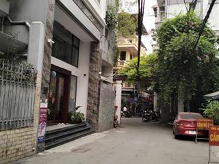 Bán biệt thự 140m2 4pn, 3wc tại ngõ 84 ngọc khánh, q. ba đình, giá thấp.