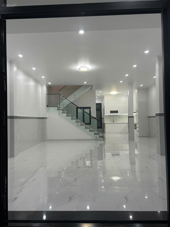 Cho thuê nhà mặt tiền gần đống đa, nhà mới  phù hợp văn phòng  diện tích 97m² (ngang 7m)