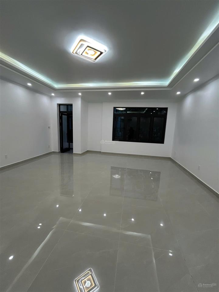Cho thuê nhà mặt tiền gần đống đa, nhà mới  phù hợp văn phòng  diện tích 97m² (ngang 7m)