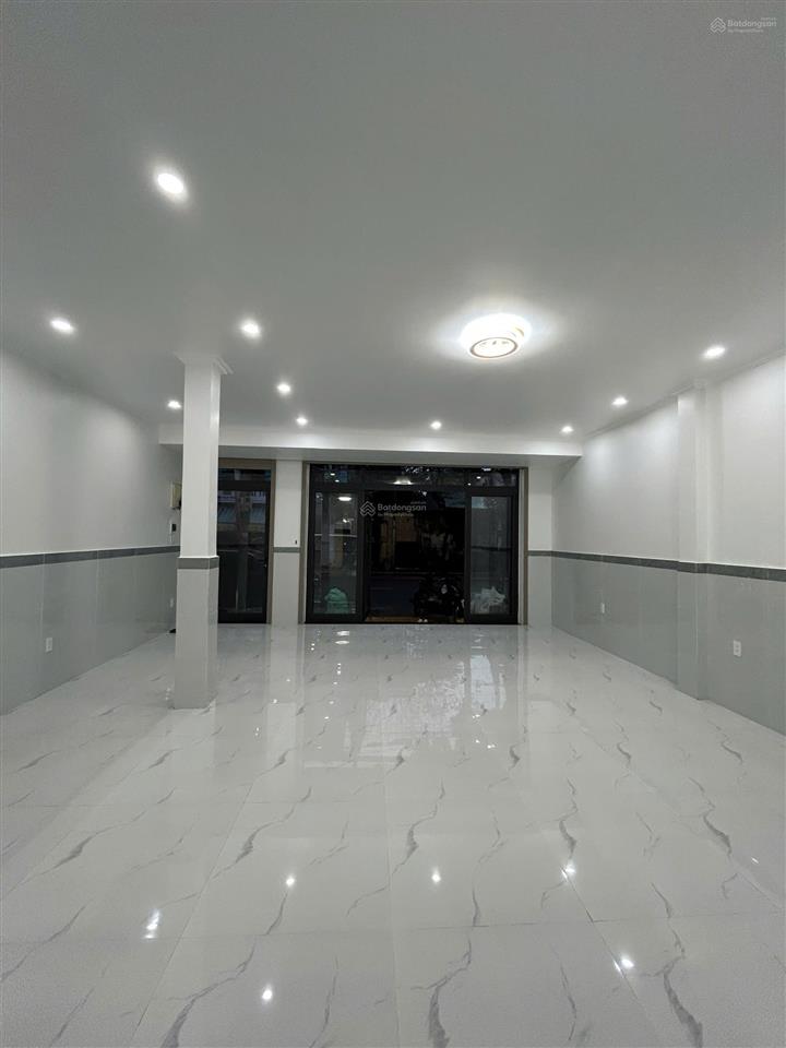 Cho thuê nhà mặt tiền gần đống đa, nhà mới  phù hợp văn phòng  diện tích 97m² (ngang 7m)