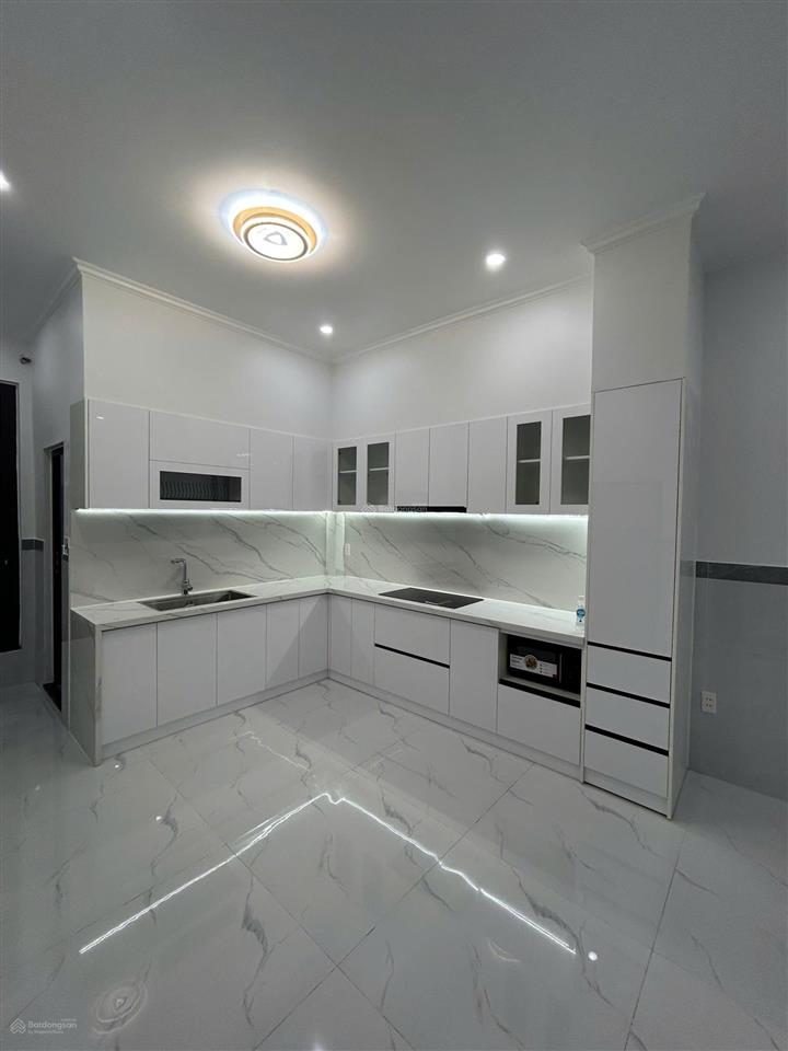 Cho thuê nhà mặt tiền gần đống đa, nhà mới  phù hợp văn phòng  diện tích 97m² (ngang 7m)