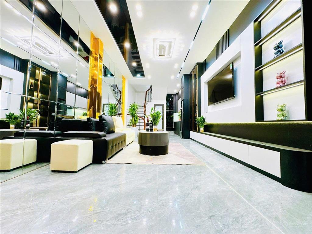 Siêu đẹp! bán nhà pháo đài láng, ngõ thông, ô tô gần, 2 mặt thoáng, 43m2, 6 tầng