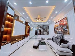 Bán gấp, giá rẻ nhà phố thái thịnh, ngõ to như phố, gần oto, nhà 2 mặt ngõ, 50m, 6tầng