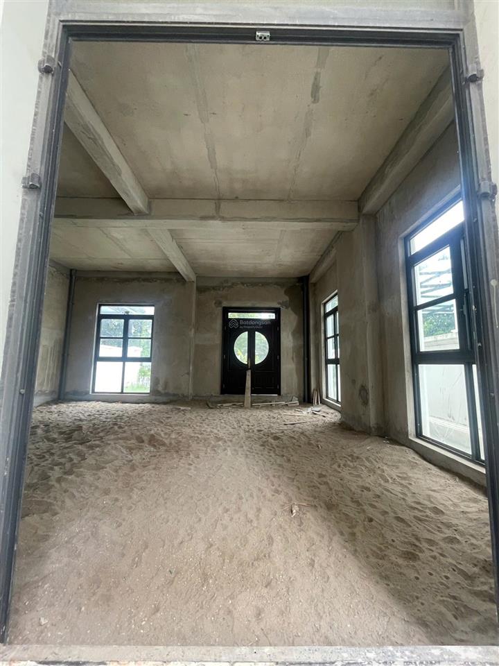 Giá 24 tỷ nổi bật dãy biệt thự hải âu 03  gần công viên và hồ ngọc trai