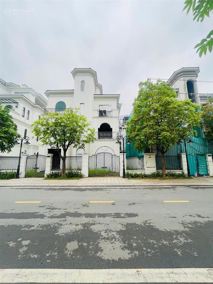 Hot! giá 32 tỷ căn biệt thự ngọc trai  vinhomes ocean park gia lâm
