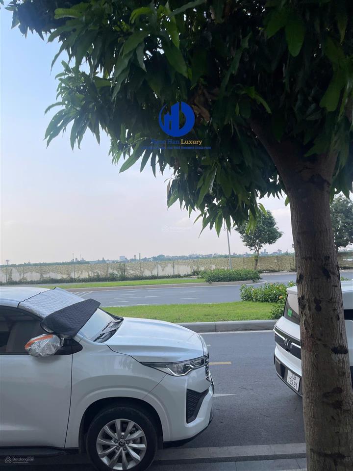 Bán nhanh căn sao biển 23141 cạnh góc, thoáng sau, view công viên, bể bơi