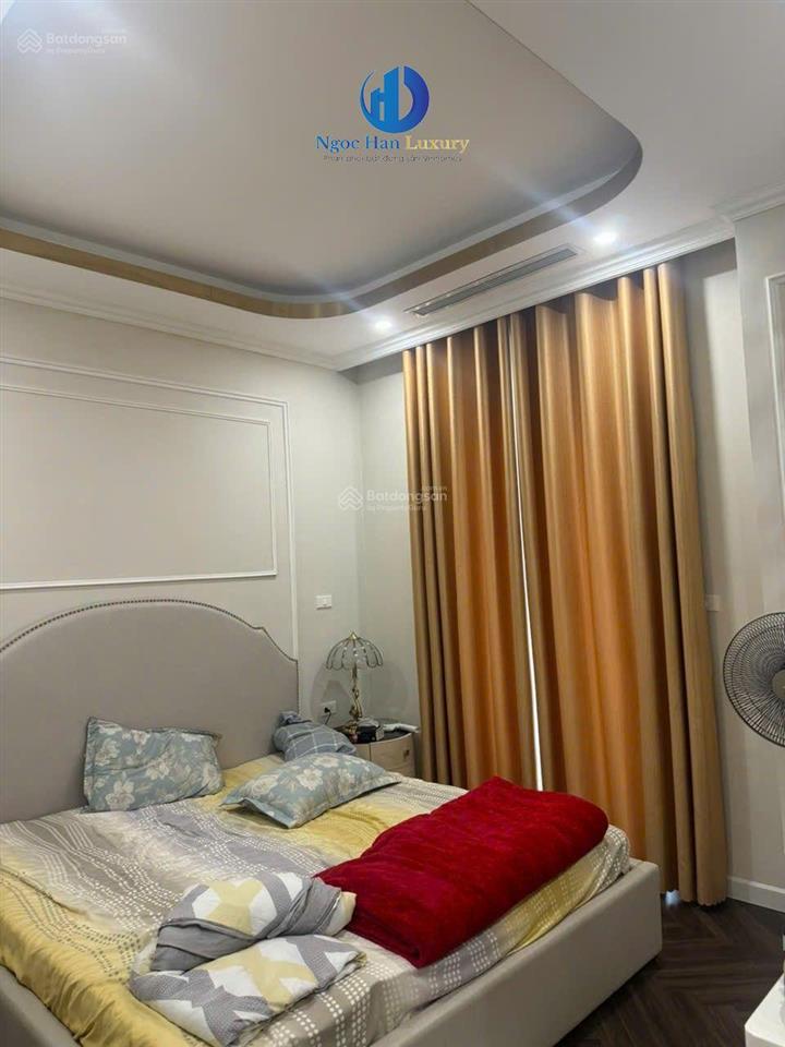 Bán nhanh 28 tỷ  biệt thự sao biển, cạnh hồ ngọc trai, full đồ đẹp