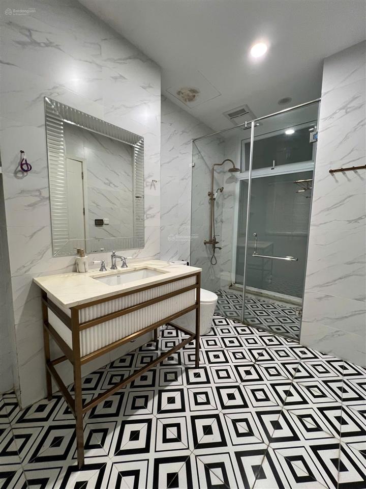 Giá 55 triệu/tháng  full đồ cao cấp 6 tỷ, view công viên, gần hồ ngọc trai 24,5ha
