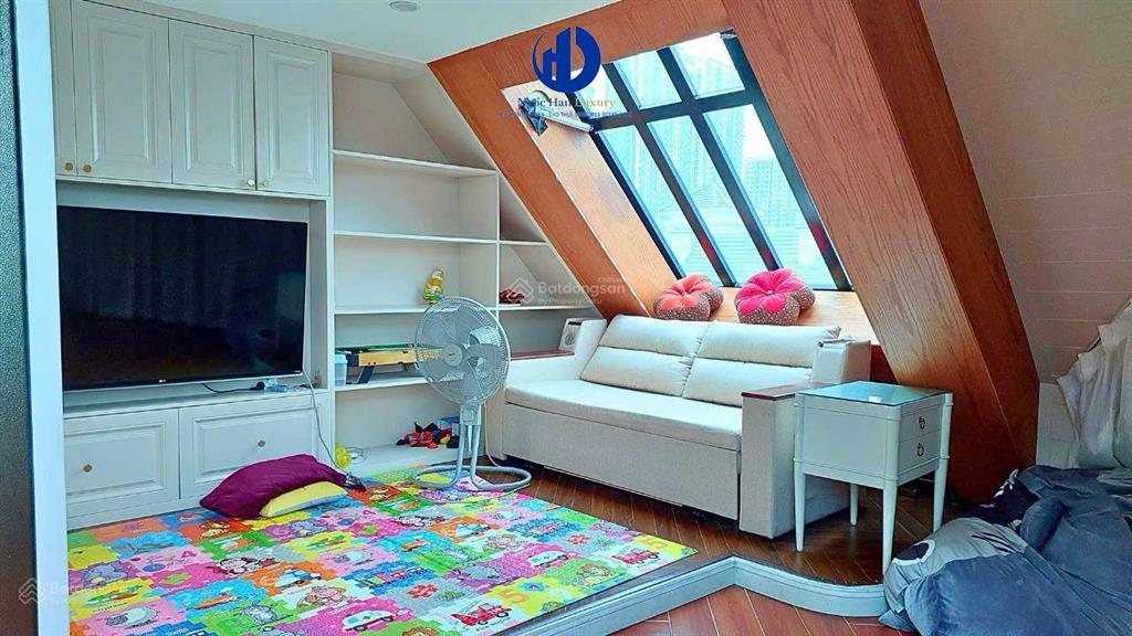 Giá 80 triệu/tháng, cho thuê biệt thự góc full đồ đẹp, cao cấp đảo ngọc trai