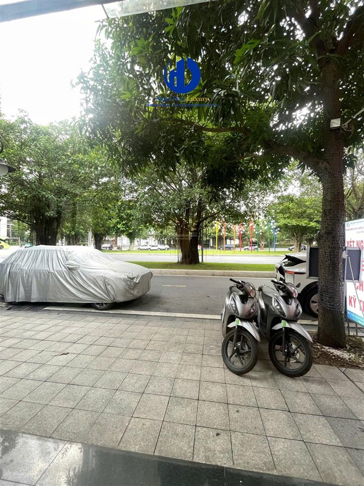 Hot! cho thuê shophouse san hô, 5 tầng, có thang máy, đối diện chung cư