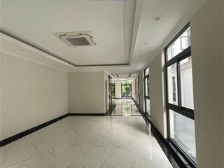 Hot! cho thuê shophouse san hô, 5 tầng, có thang máy, đối diện chung cư