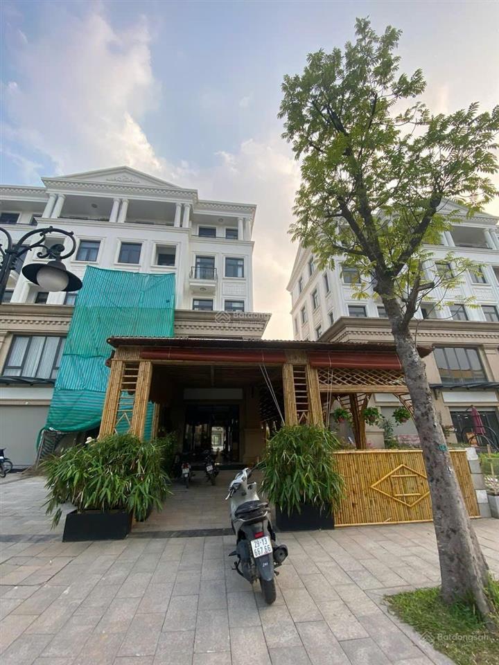 Cho thuê shophouse hải âu 16. dt 210m2, 5t, lô góc 3 mặt tiền. full đồ
