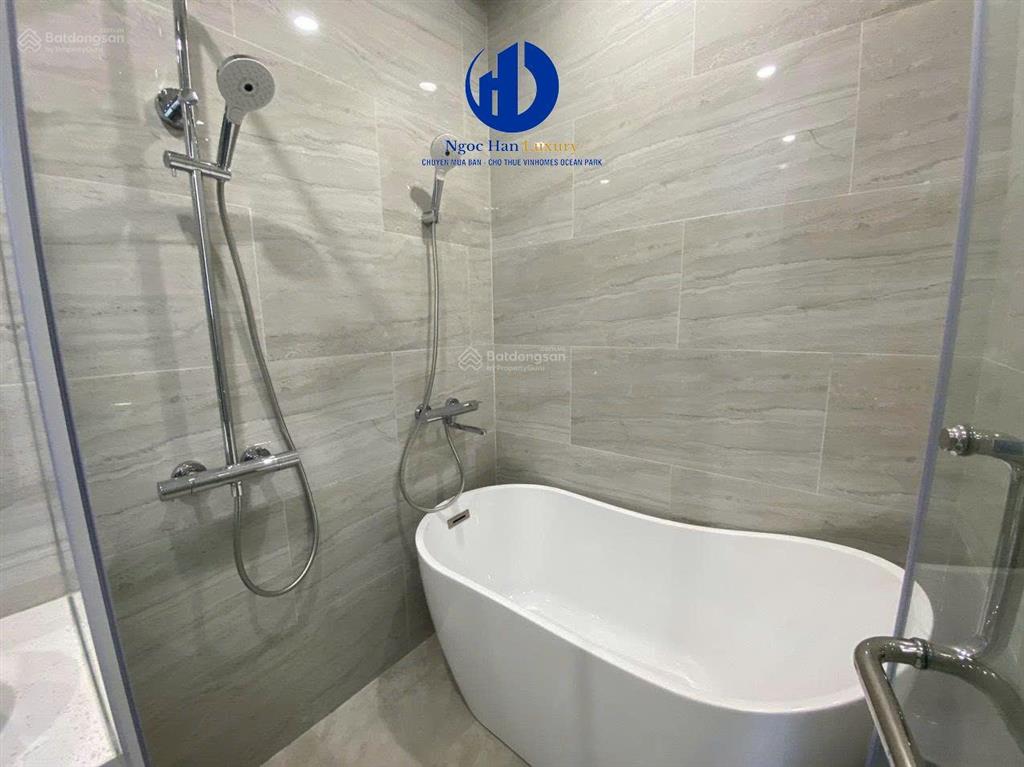Giá 30 triệu/tháng biệt thự san hô, full nội thất, cạnh hồ 24,5ha